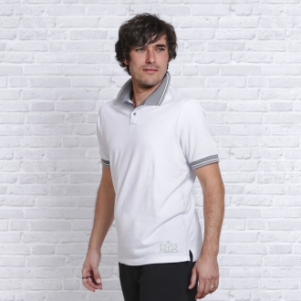 The Spirit of OM Polo-Shirt Farbe: weiß-hellgrau mit mikrofeinem Turmalin. 100% Bio-Baumwolle. Dieses elegante Polo-Shirt gefällt durch seinen modischen Look. Ökologisch-ganzheitlich-energetisch-fair.