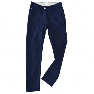 The Spirit of OM Jeanshose aus Bio-Baumwolle. Farbe: dunkelblau. Der elastische Bio-Jeans-Stoff hat eine effektvolle Struktur, bietet eine perfekte und bequeme Passform und ist angenehm blickdicht. Bio-Energetische  Kleidung und Naturtextilien. Ökologisch